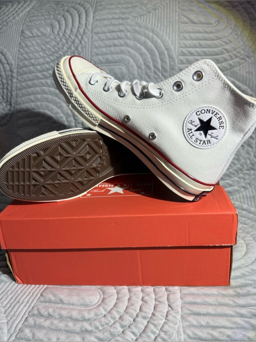 Converse High Top Canvas Sneakers - White with Red Accent

Mens 5.5 Womens 7.5